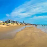 Apartment In Lido Di Jesolo 25174